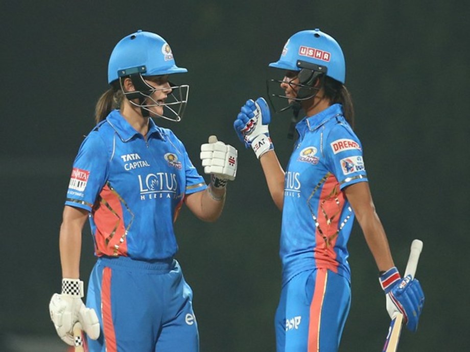 WPL: Top knocks from Matthews, Harmanpreet, Amelia help MI post 207/5 against GG in tournament opener WPL: Top knocks from Matthews, Harmanpreet, Amelia help MI post 207/5 against GG in tournament opener