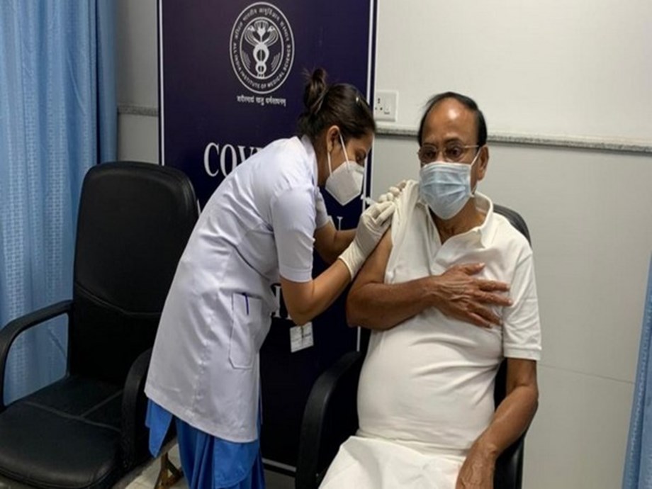 Venkaiah Naidu receives second dose of COVID-19 vaccine Venkaiah Naidu receives second dose of COVID-19 vaccine