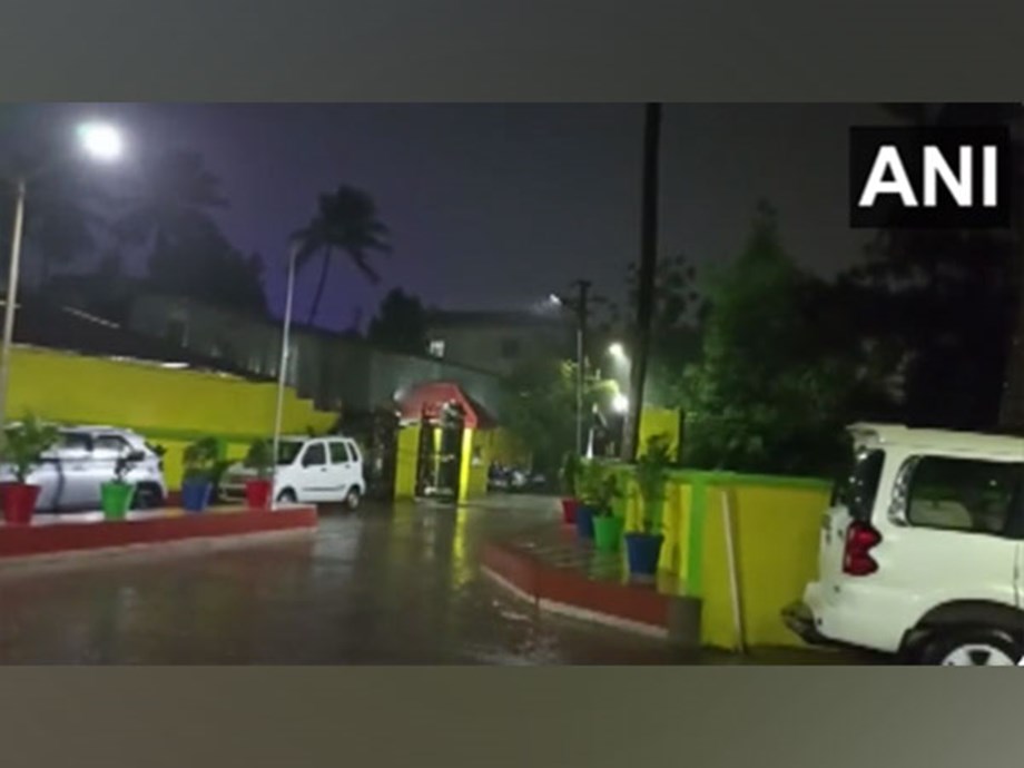 Odisha: Rain lashes parts of Bhubaneswar Odisha: Rain lashes parts of Bhubaneswar