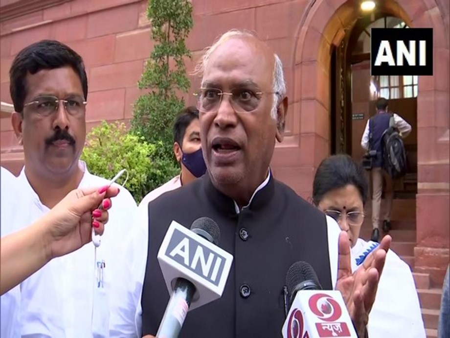 Cong stand vindicated, says Kharge after French probe in Rafale deal Cong stand vindicated, says Kharge after French probe in Rafale deal