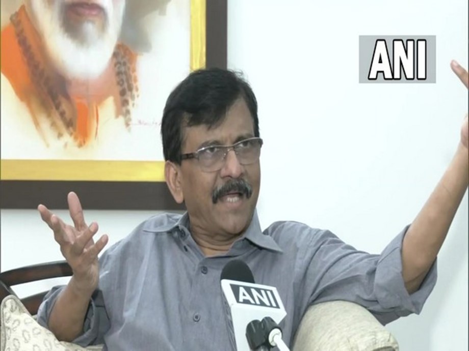 Money not everything in politics: Sanjay Raut to Eknath Shinde-led Shiv Sena faction Money not everything in politics: Sanjay Raut to Eknath Shinde-led Shiv Sena faction