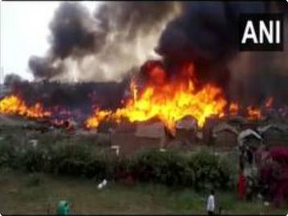 Two young girls killed in fire outbreak in slums of Indore Two young girls killed in fire outbreak in slums of Indore