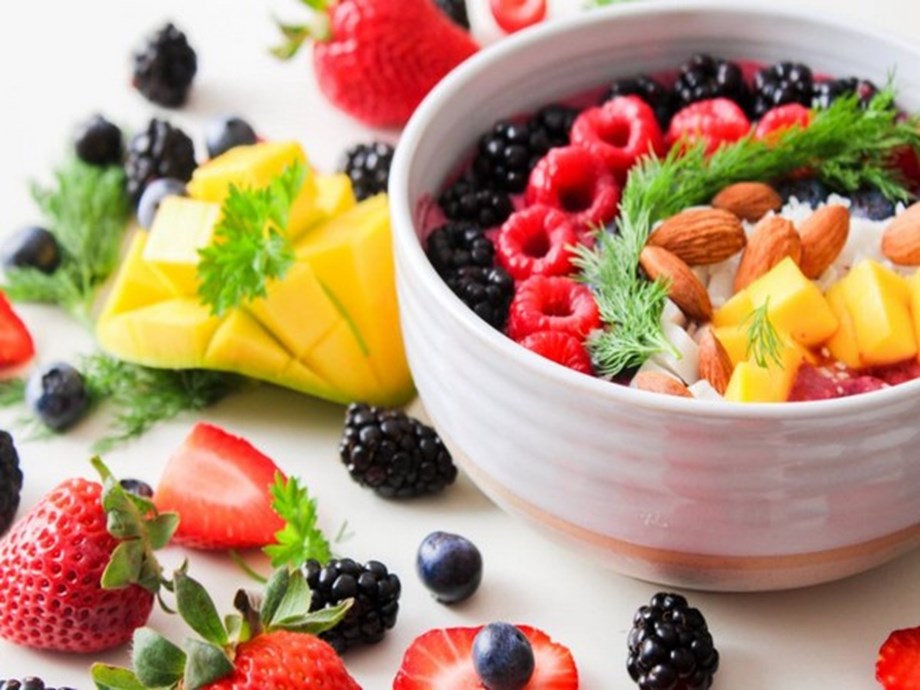 Research: Healthier diets liked to lower greenhouse gas emissions Research: Healthier diets liked to lower greenhouse gas emissions