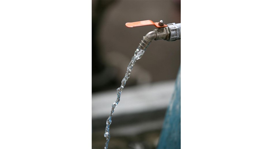 Nearly 500 villages, 150 hamlets in Marathwada tanker dependent: Report Nearly 500 villages, 150 hamlets in Marathwada tanker dependent: Report