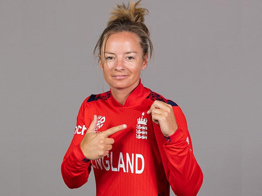 Australias Cricket Stronghold Faces Ashes Challenge: Insights from Englands Danni Wyatt-Hodge Australias Cricket Stronghold Faces Ashes Challenge: Insights from Englands Danni Wyatt-Hodge