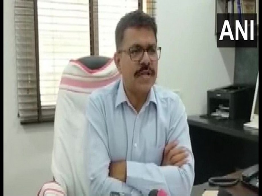 Minor mother held for strangling her two-month-old baby in Indore Minor mother held for strangling her two-month-old baby in Indore