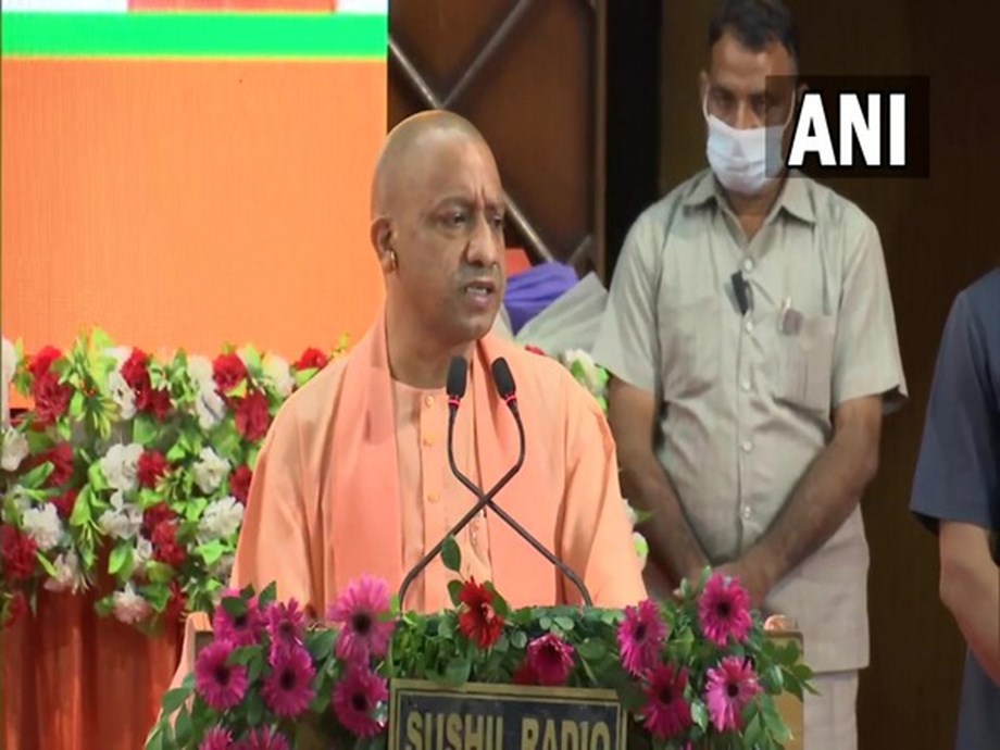 UP CM conducts aerial survey of flood-hit areas, announces compensation for affected families UP CM conducts aerial survey of flood-hit areas, announces compensation for affected families