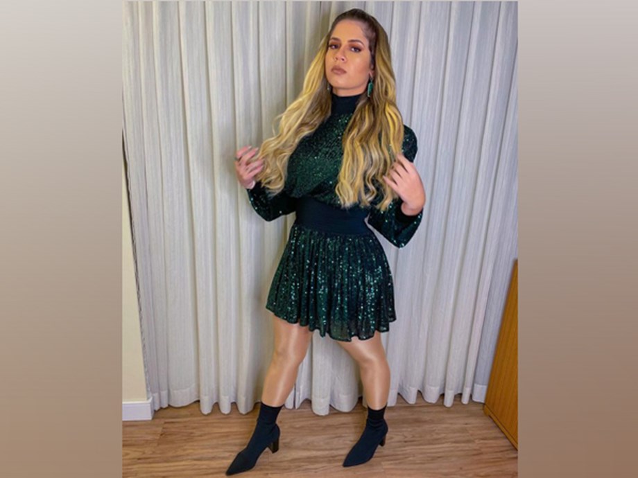 Latin Grammy-winning singer Marilia Mendonca dies in Brazil plane crash Latin Grammy-winning singer Marilia Mendonca dies in Brazil plane crash