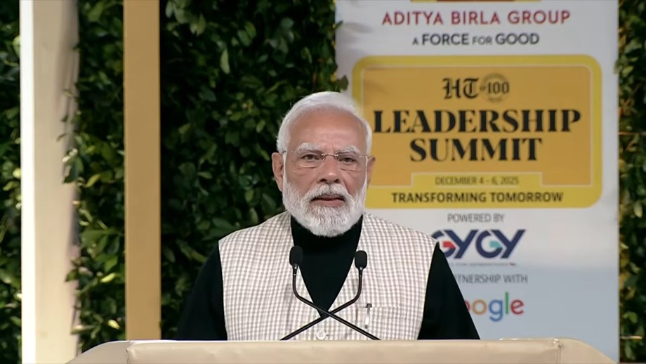 Vietnam’s Leadership Transition: A Twisted Web of Omissions and Speculation Vietnam’s Leadership Transition: A Twisted Web of Omissions and Speculation