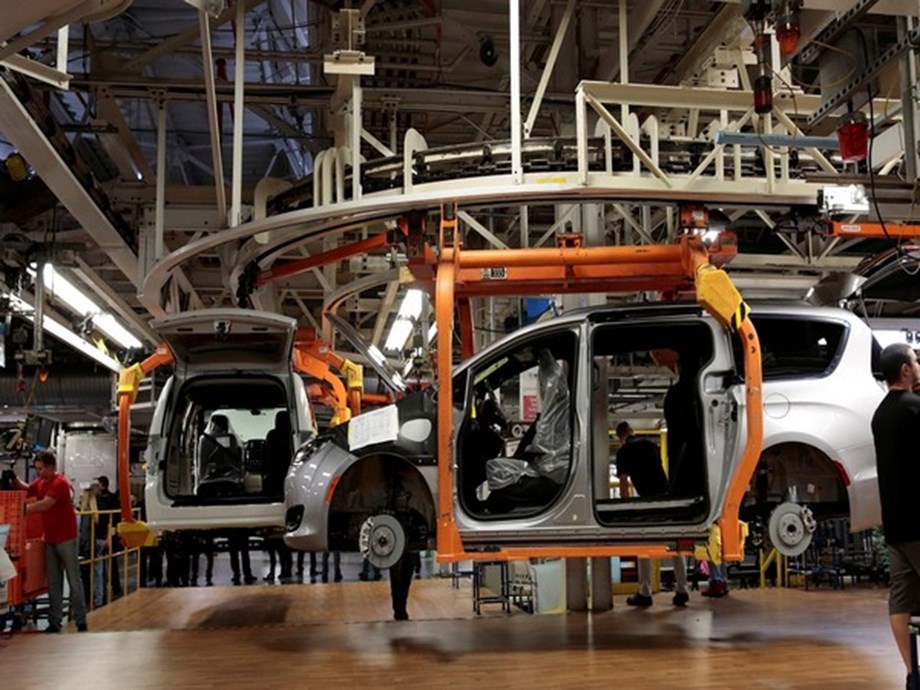 Domestic automobile industry likely to log 17 pc revenue growth in June qtr: Report Domestic automobile industry likely to log 17 pc revenue growth in June qtr: Report