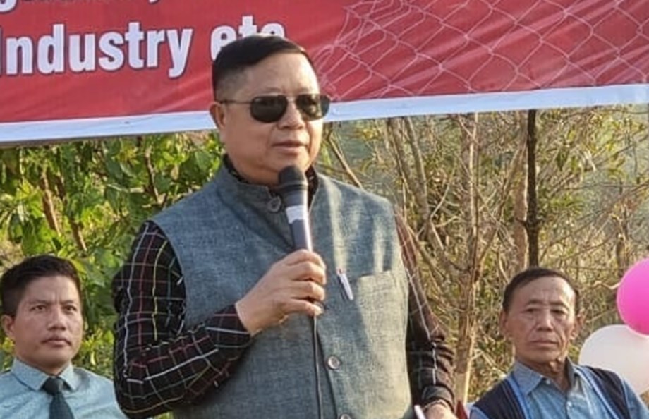 Mizoram Health minister urges Churches, NGOs to revive efforts to contain spread of COVID-19 cases Mizoram Health minister urges Churches, NGOs to revive efforts to contain spread of COVID-19 cases