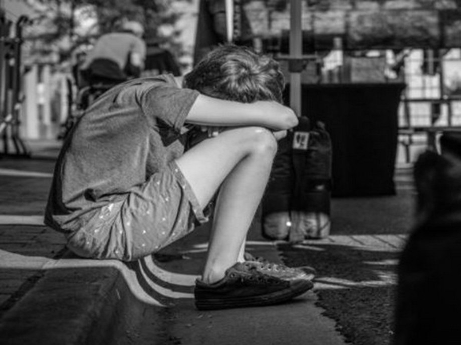 Researchers find school-based screening increases identification, treatment for depression Researchers find school-based screening increases identification, treatment for depression