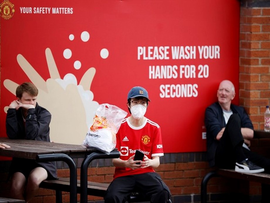 UK registers over 30,000 new coronavirus cases UK registers over 30,000 new coronavirus cases