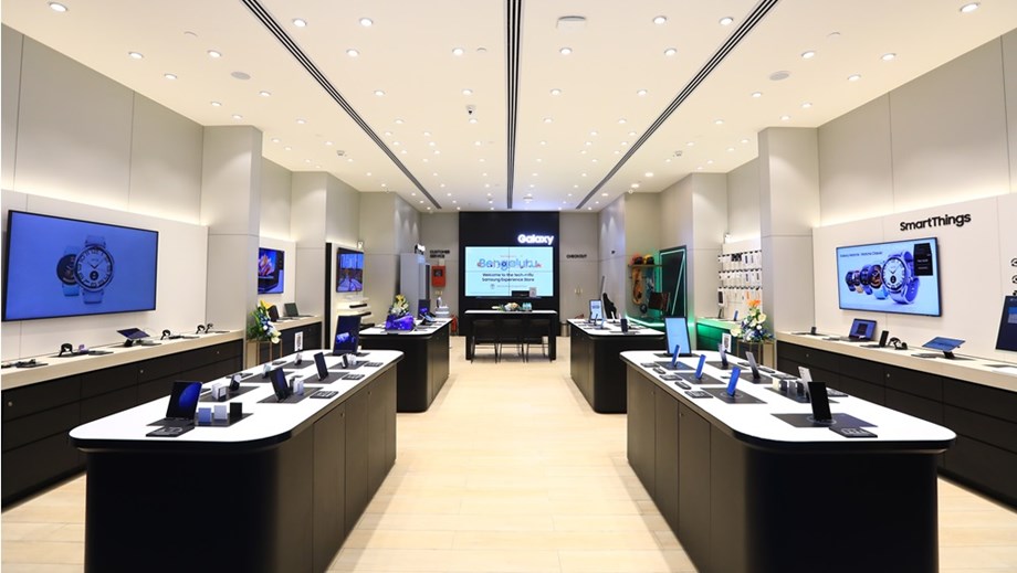 Samsung opens second Premium Experience Store at Mall of Asia in Bengaluru Samsung opens second Premium Experience Store at Mall of Asia in Bengaluru