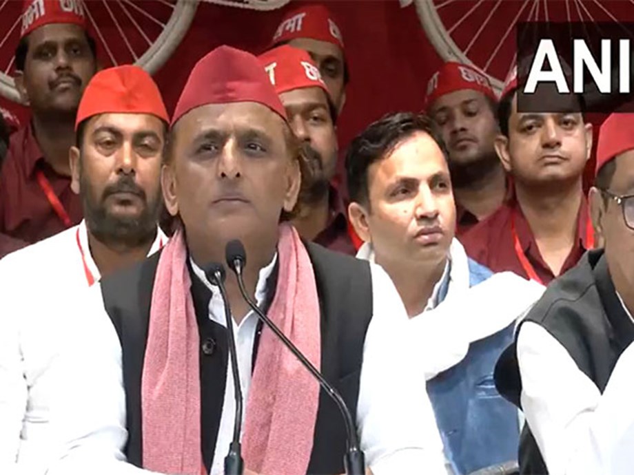Akhilesh Yadav Calls for Unity Amid Tensions Akhilesh Yadav Calls for Unity Amid Tensions