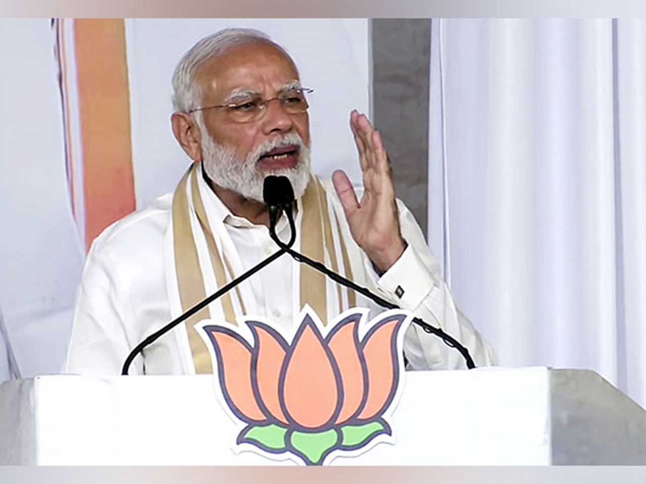 Will keep working to fulfil Guru sahibs' vision: PM | Politics