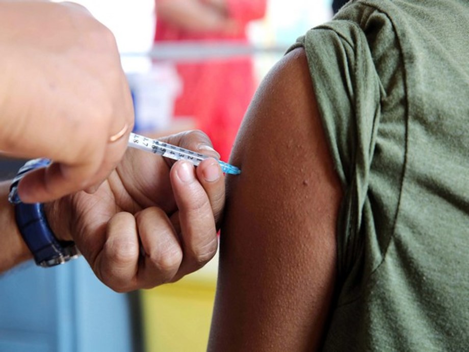 Vaccination critical for opening up economy, not just health response, says Survey Vaccination critical for opening up economy, not just health response, says Survey