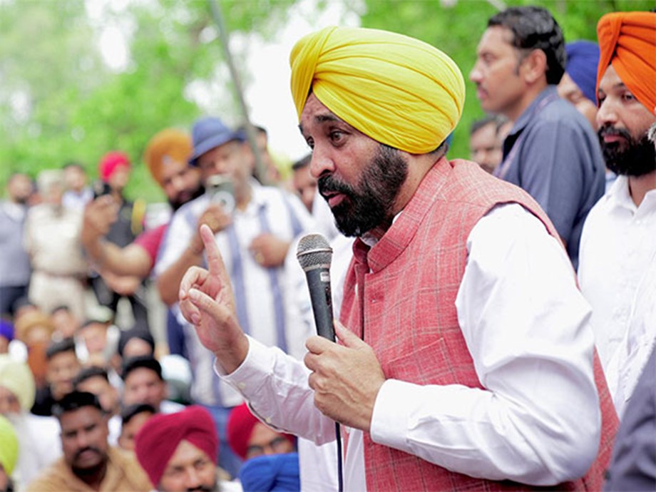 Punjab Government Mobilizes Response Amid Escalating Border Tensions Punjab Government Mobilizes Response Amid Escalating Border Tensions