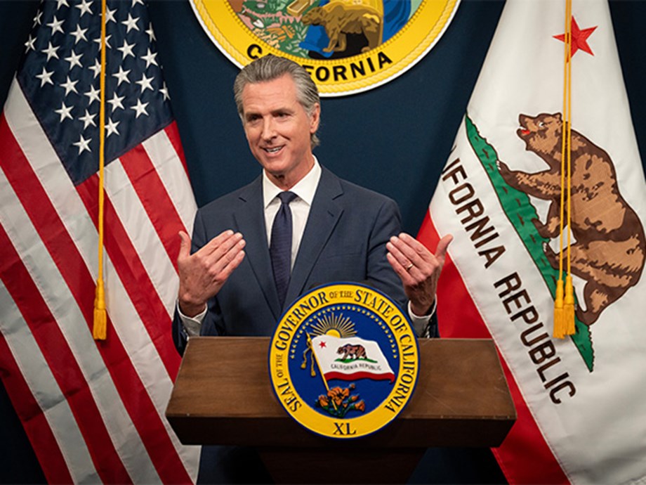 Military Dragnet in Los Angeles: Political Clash over Immigration Crackdown Military Dragnet in Los Angeles: Political Clash over Immigration Crackdown