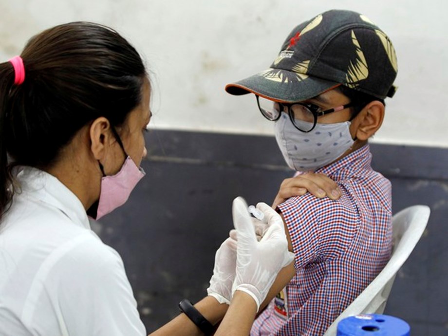 India administered more than 8 lakh covid-19 vaccine doses India administered more than 8 lakh covid-19 vaccine doses