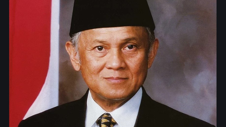 Indonesia s third President B J Habibie dies at 83 Indonesia s third President B J Habibie dies at 83