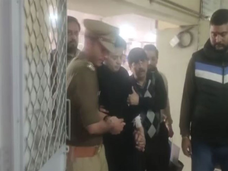 Political Storm in Kerala: The Sabarimala Tantris Arrest in Gold Loss Case Political Storm in Kerala: The Sabarimala Tantris Arrest in Gold Loss Case