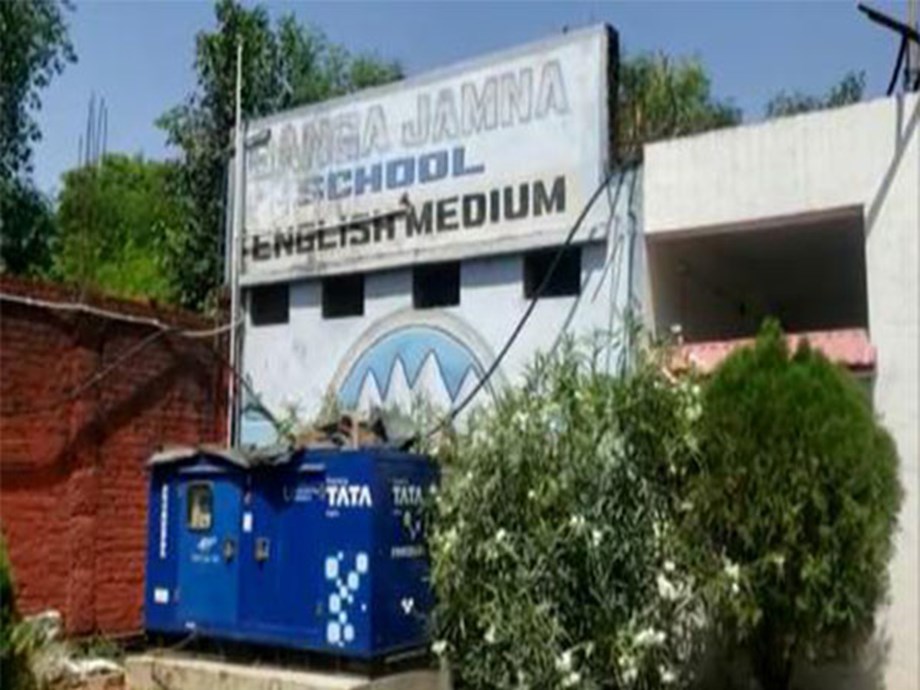 Damoh Municipal Council issues notice to Ganga Jamna School manager regarding construction without permission; asks to submit document within 3 days Damoh Municipal Council issues notice to Ganga Jamna School manager regarding construction without permission; asks to submit document within 3 days