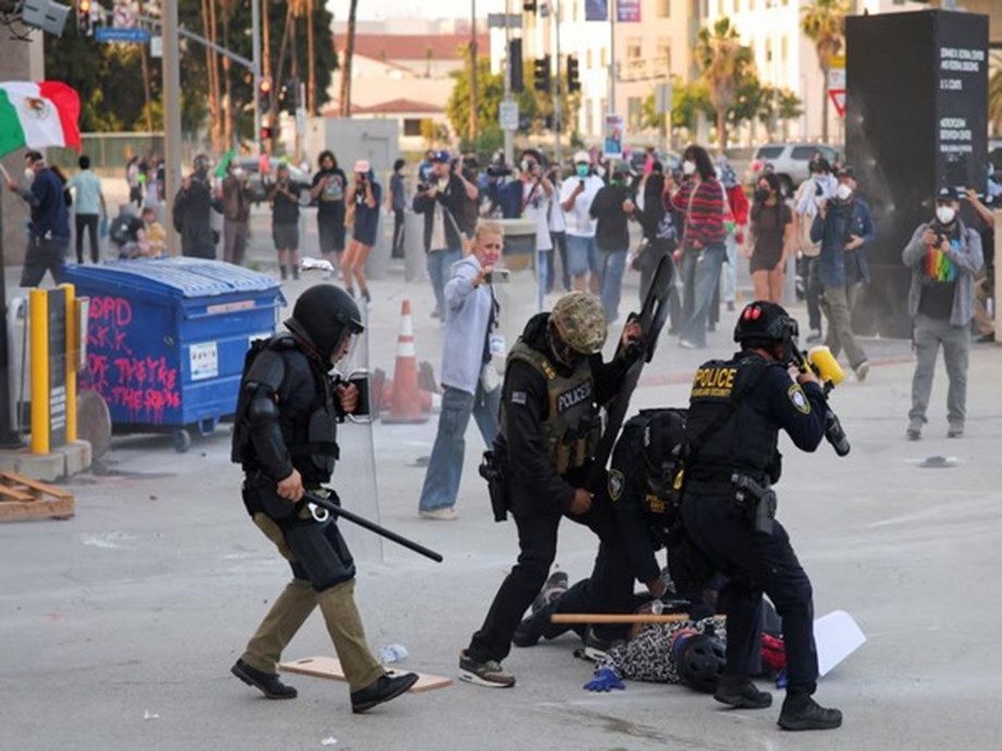 Tensions Flare as National Guard Detains Protesters in LA Amid ICE Operations Tensions Flare as National Guard Detains Protesters in LA Amid ICE Operations