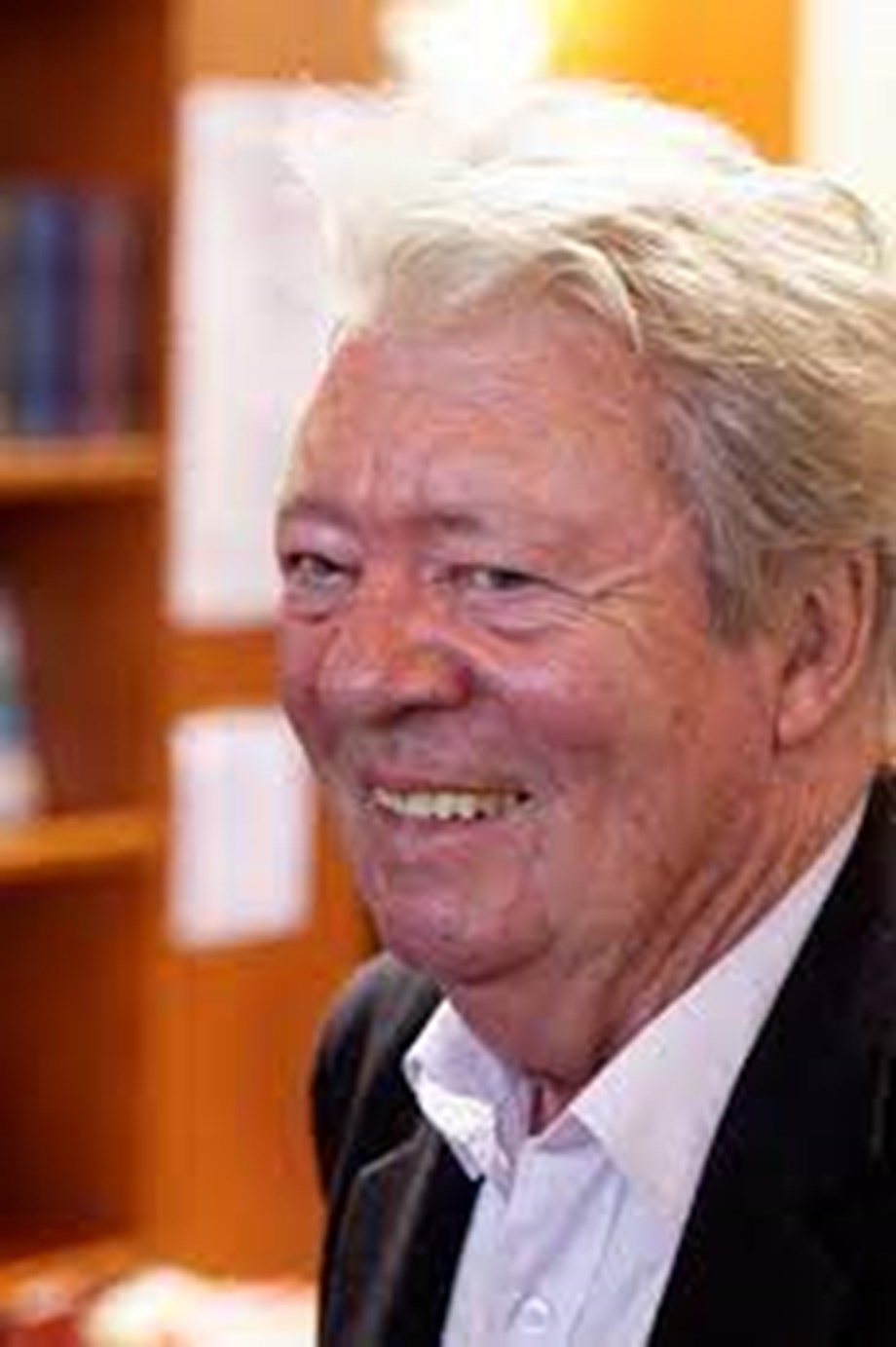 Le dessinateur français Simbe, célèbre pour ses couvertures du New Yorker, décède à 89 ans Le dessinateur français Simbe, célèbre pour ses couvertures du New Yorker, décède à 89 ans