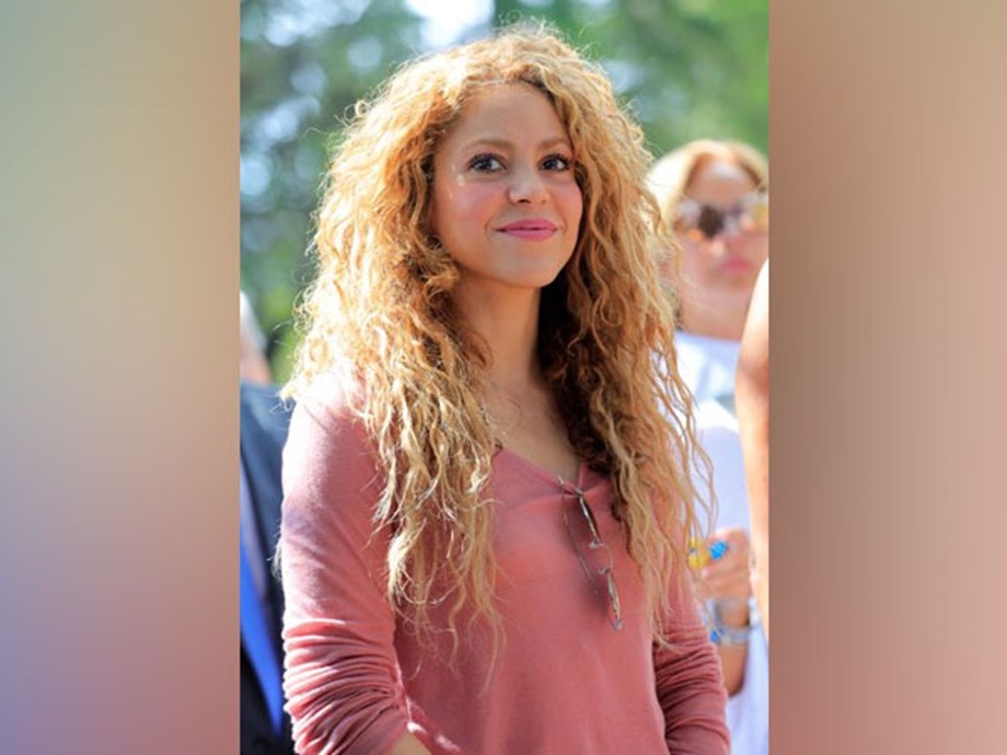 Tribunal español remite formalmente a Shakira a juicio por fraude fiscal Tribunal español remite formalmente a Shakira a juicio por fraude fiscal