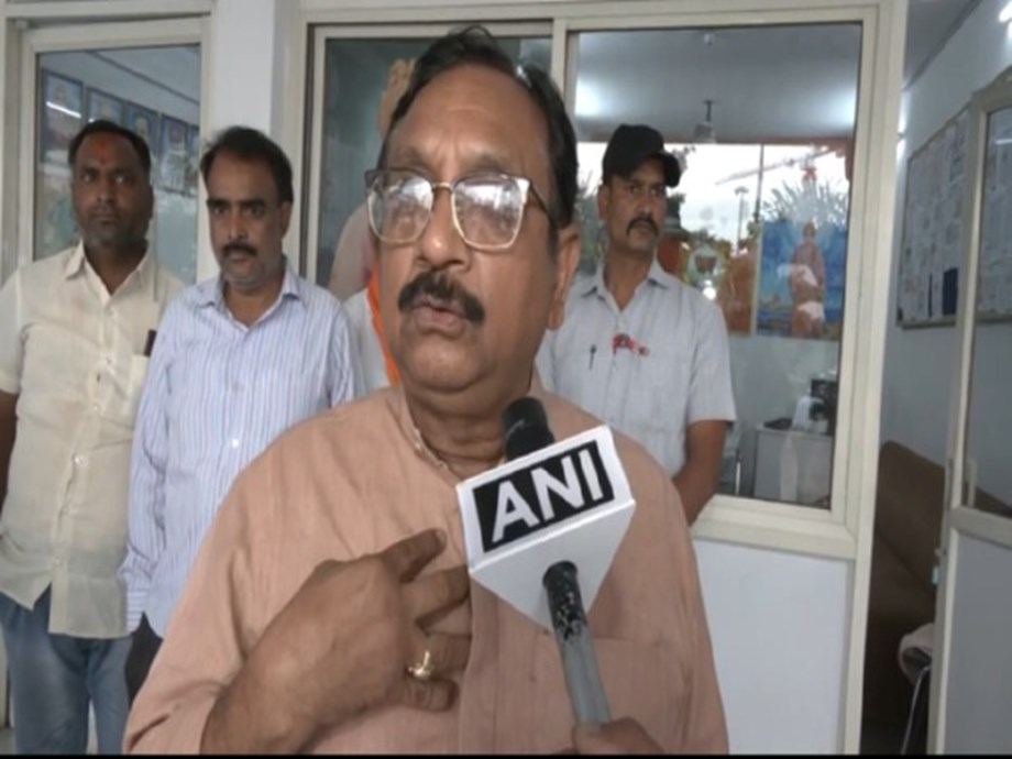 Protests Ignite Over Ministers Comments on Decorated Army Officer Protests Ignite Over Ministers Comments on Decorated Army Officer