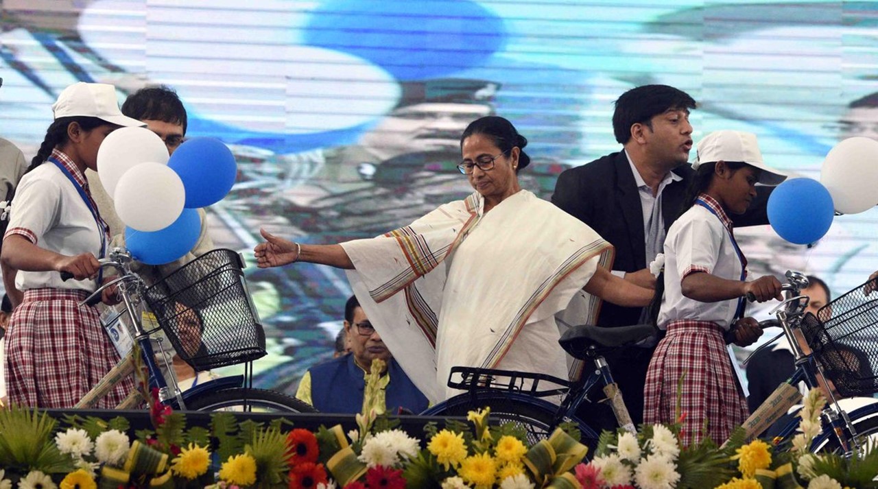 Mamata vows to build Tajpur deep-sea port after inaction of Centre