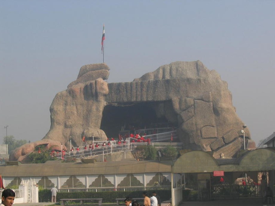 Amarnath Yatra suspended due to bad weather Amarnath Yatra suspended due to bad weather