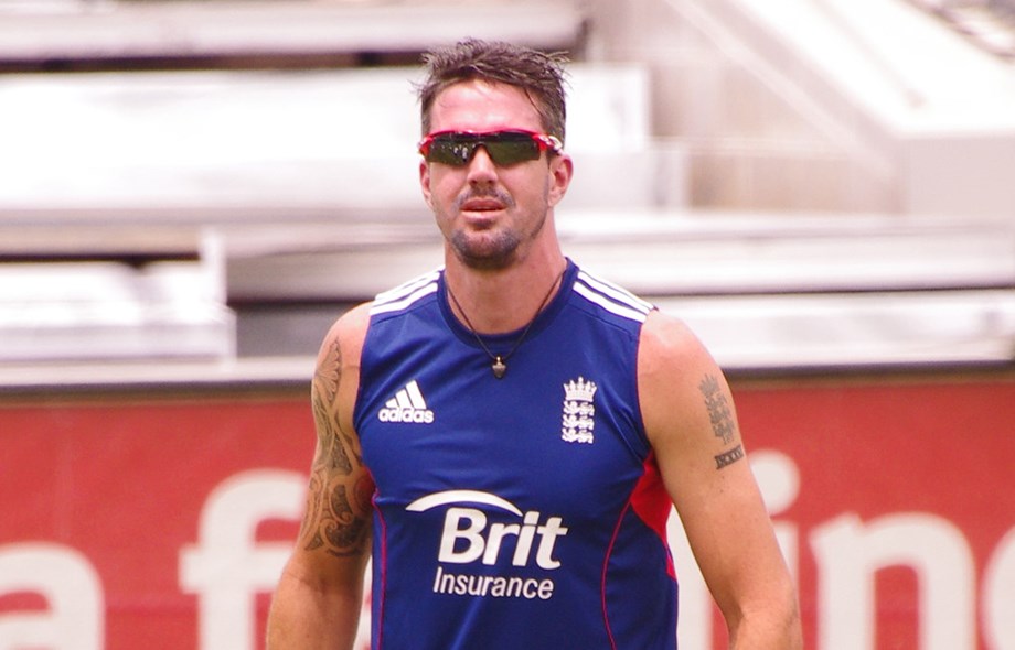 Pietersen backs Indian team, says players are not robots Pietersen backs Indian team, says players are not robots