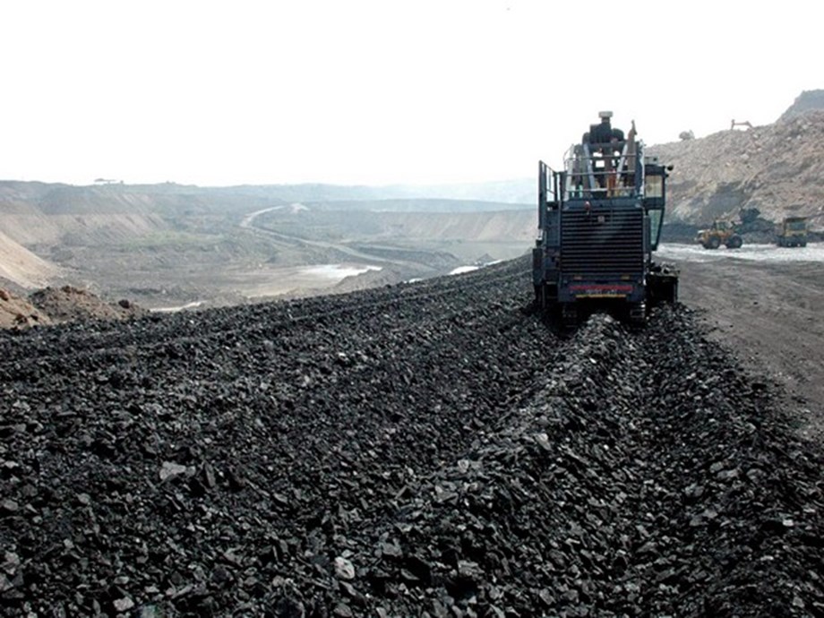 Chhattisgarh: Coal mine worker dies after falling on conveyor belt in Korba Chhattisgarh: Coal mine worker dies after falling on conveyor belt in Korba