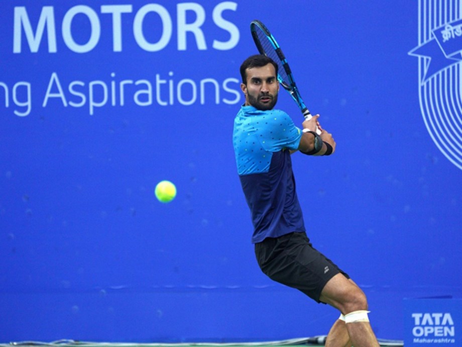 Indian Duo Shines at US Open: Balaji and Bhambri Advance Indian Duo Shines at US Open: Balaji and Bhambri Advance