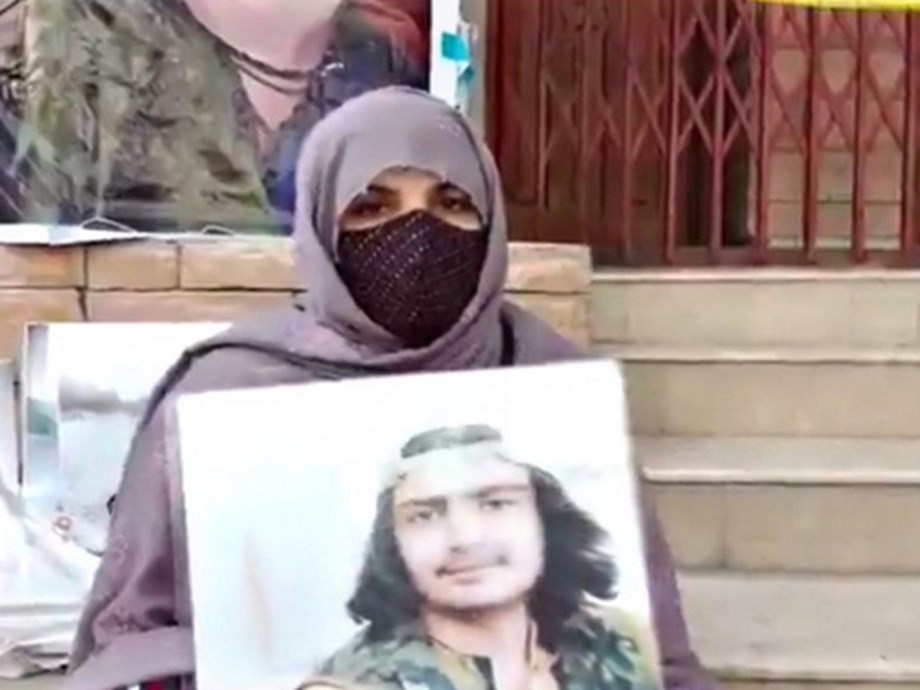 Grieving Mother Faces Harassment Over Protest Against Son’s Killing in Balochistan Grieving Mother Faces Harassment Over Protest Against Son’s Killing in Balochistan