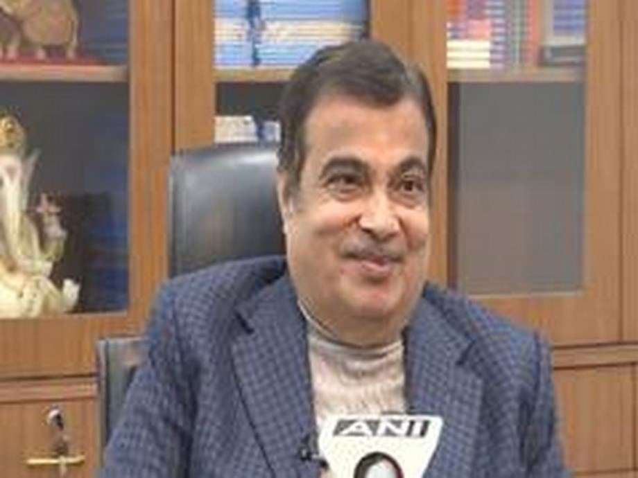 Ready to approve 50 driving training schools in Maha: Gadkari Ready to approve 50 driving training schools in Maha: Gadkari