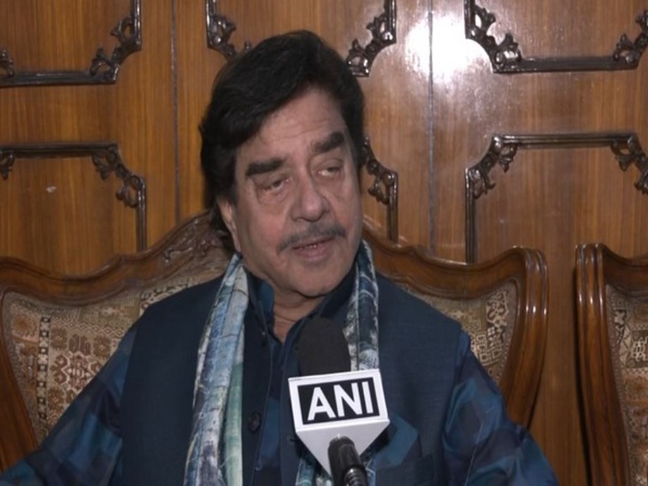 Government agencies being misused; Mamata could be game changer: Shatrughan Sinha Government agencies being misused; Mamata could be game changer: Shatrughan Sinha