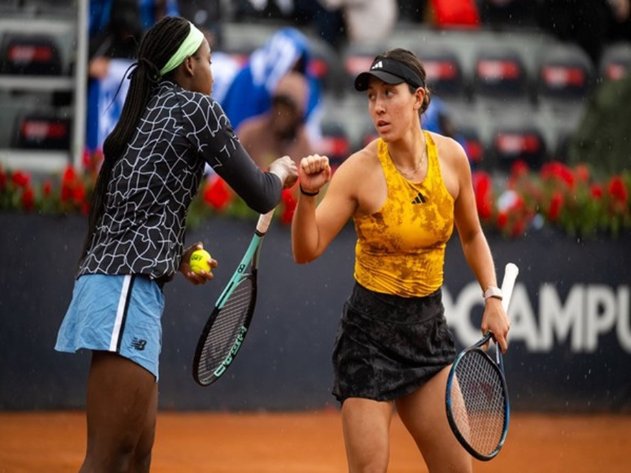 Italian Open: Coco Gauff-Jessica Pegula battle past Desirae Krawczyk