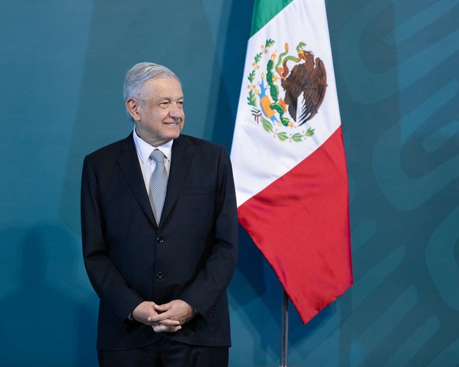 Presidente mexicano presenta plan antiinflacionario a Biden