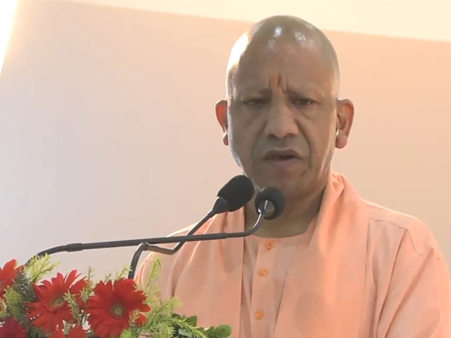 Honoring Bravehearts: Uttar Pradeshs Tribute to Fallen Police Heroes Honoring Bravehearts: Uttar Pradeshs Tribute to Fallen Police Heroes