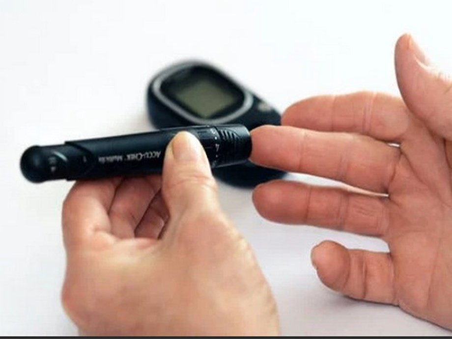 L’étude suggère que les personnes atteintes de diabète qui mangent moins d’aliments transformés la nuit peuvent vivre plus longtemps L’étude suggère que les personnes atteintes de diabète qui mangent moins d’aliments transformés la nuit peuvent vivre plus longtemps