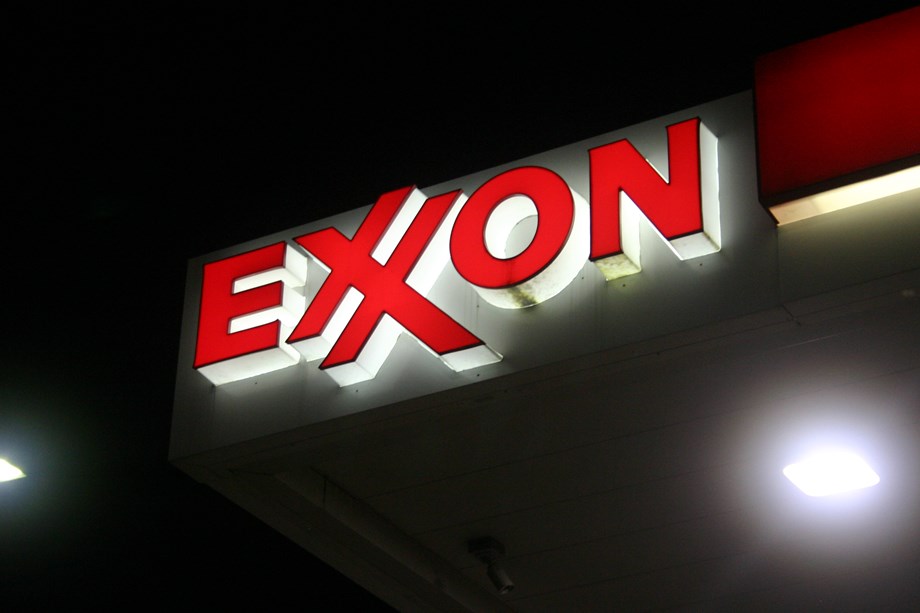 Exxon Mobil begins removing U.S. employees from its Russian oil and gas operations Exxon Mobil begins removing U.S. employees from its Russian oil and gas operations