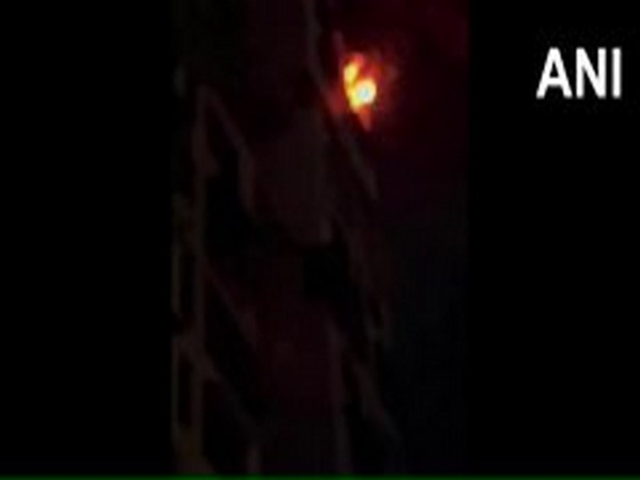 Fire breaks out in residential building in Mumbai, 14 rescued Fire breaks out in residential building in Mumbai, 14 rescued