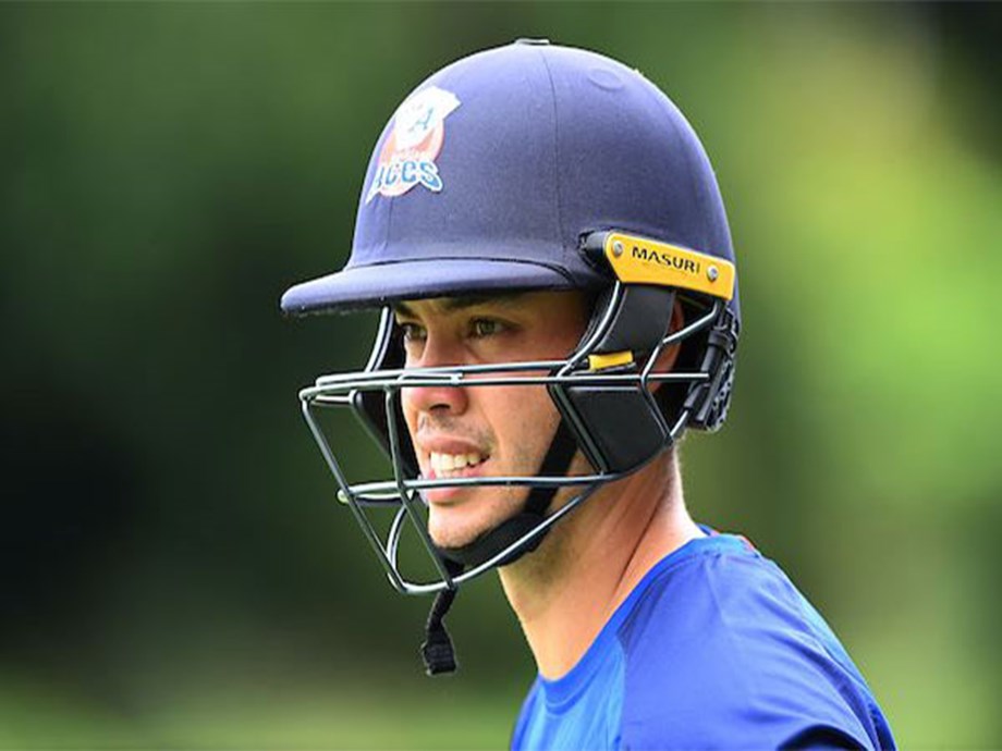 Mark Chapman earns first NZC central contract Mark Chapman earns first NZC central contract