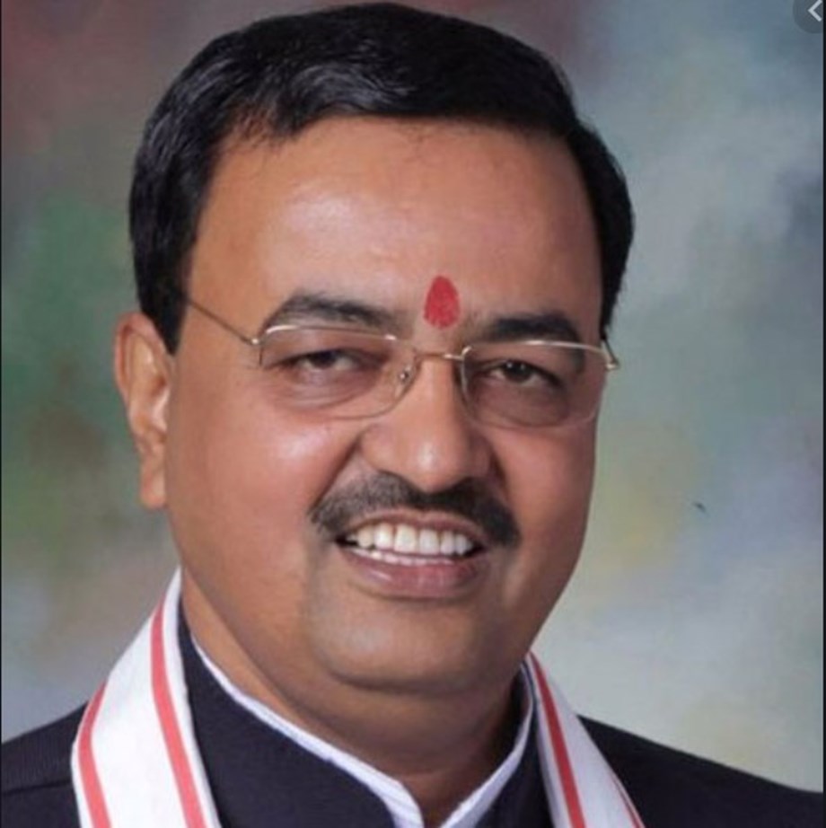 UP dy CM targets SP over 300 units free electricity promise UP dy CM targets SP over 300 units free electricity promise