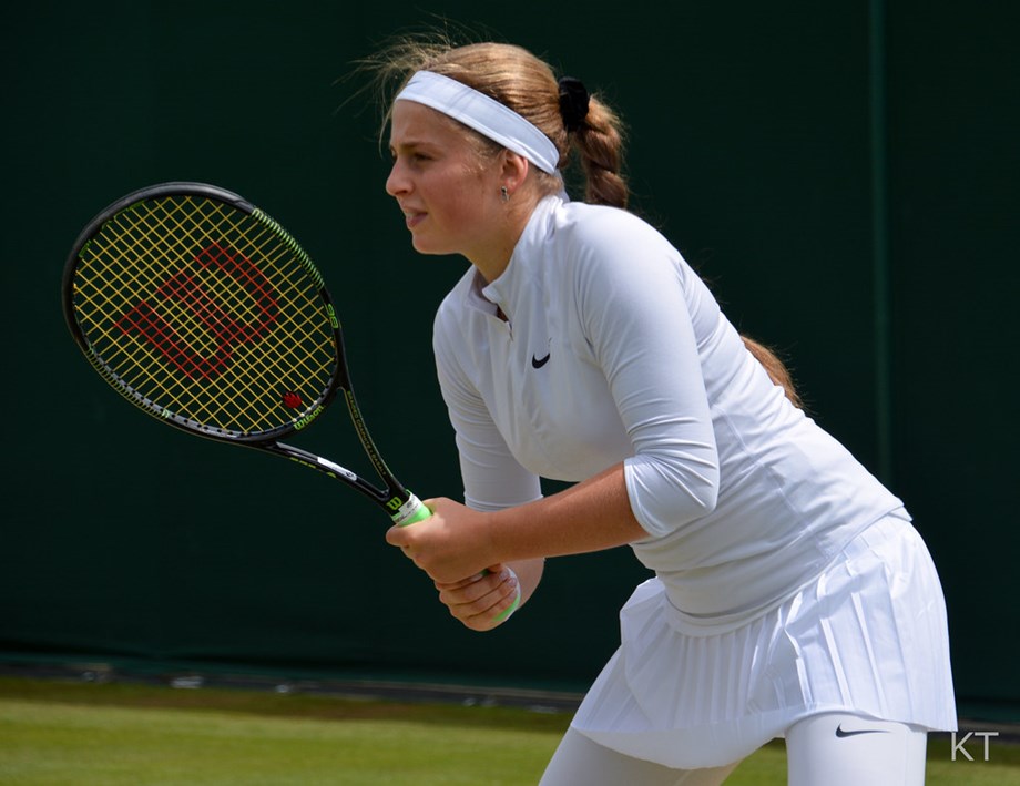 Tennis-Ostapenko dumps defending champion Swiatek out of US Open Tennis-Ostapenko dumps defending champion Swiatek out of US Open