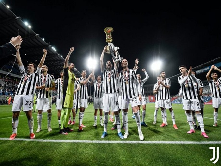 Juventus lose 15 Serie A points for alleged accounting, financial irregularities Juventus lose 15 Serie A points for alleged accounting, financial irregularities