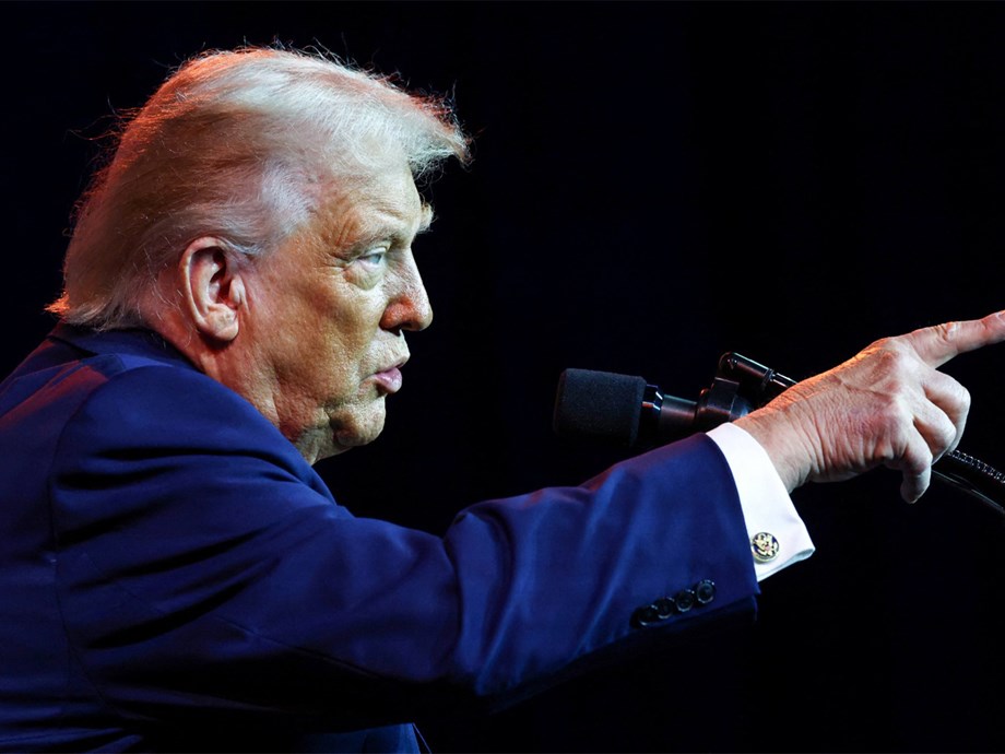 Trump Pushes for Credit Card Interest Rate Cap: A Political Move?